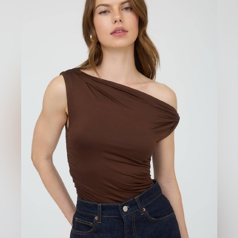 The Workshop Studio, Brown Off-Shoulder Ruched Knit Top, Size S/M/L